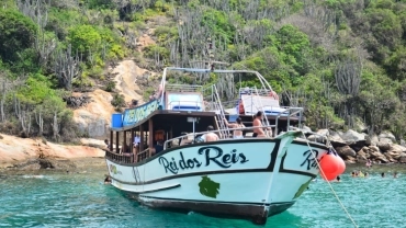 Passeio de Barco - Arraial do Cabo